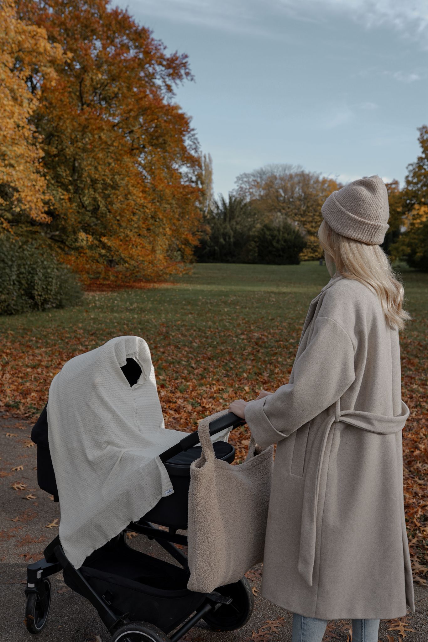 Makani Stillponcho aus Merinowolle